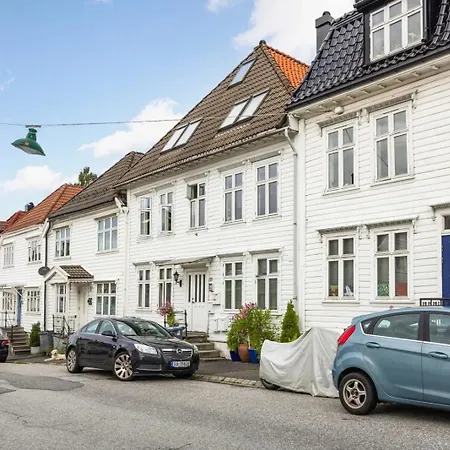 Apartment 3 Bedroom 500m To Bryggen *